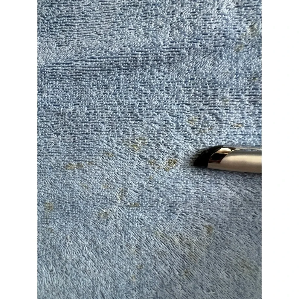 Vintage Sears Superplush Bath Towel Blue Heart Border Jacquard Made in USA 45x24